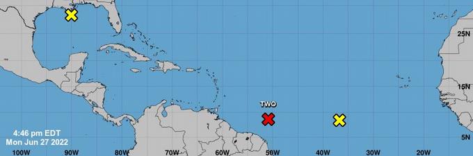 Onamet vigila ondas tropicales que podrían convertirse en huracanes en próximas 48 horas