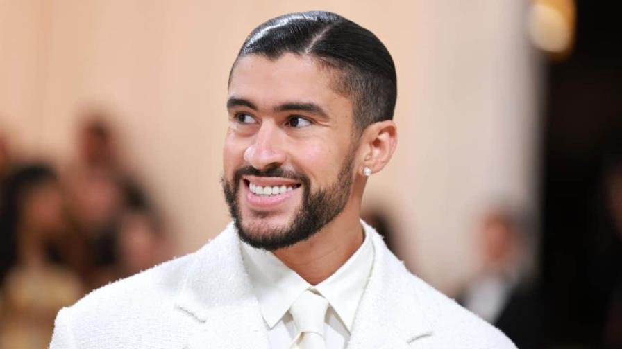 Bad Bunny participa en la película "Caught Stealing", que se estrena el próximo 29 de agosto. (FUENTE EXTERNA)