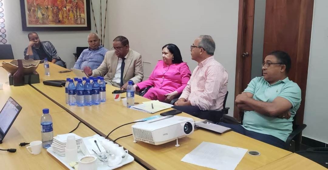 Comisión del PLD pasa revista a implementación de Línea Organizativa y Electoral – El Nuevo Diario (República Dominicana)
