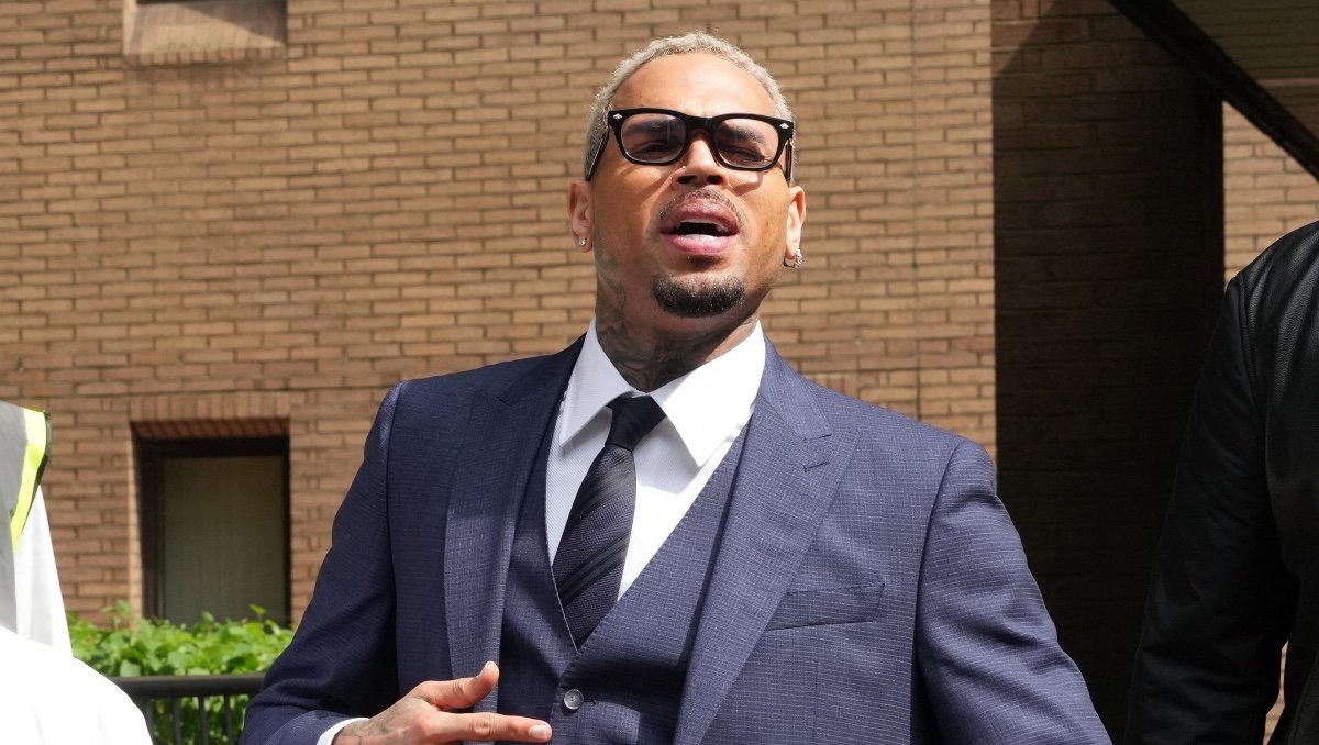 Chris Brown se declara no culpable de intento de agresión con una botella – El Nuevo Diario (República Dominicana)