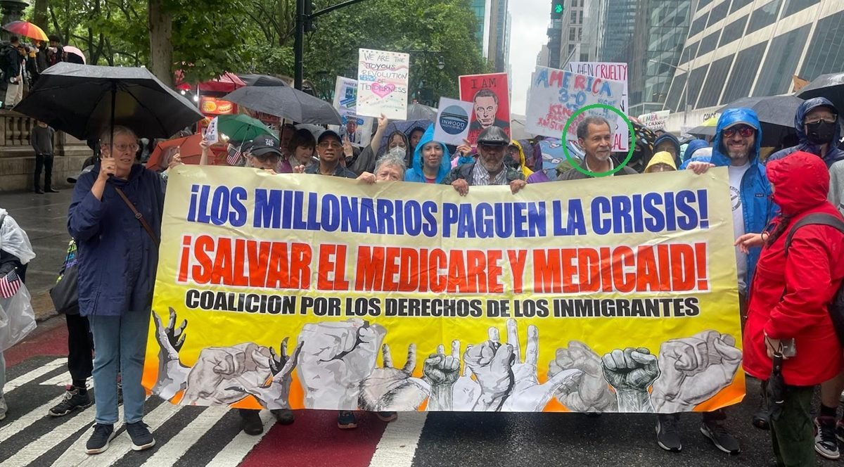 Cientos de dominicanos participan en Manhattan en marcha apoteósica «Sin Reyes» – El Nuevo Diario (República Dominicana)