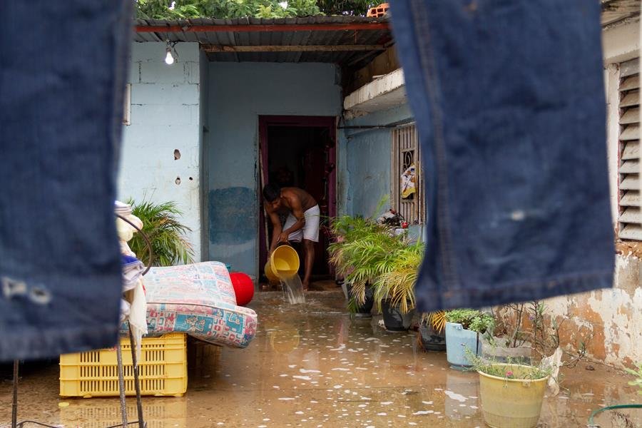 Más de 5 mil familias afectadas en el estado venezolano Apure por fuertes lluvias