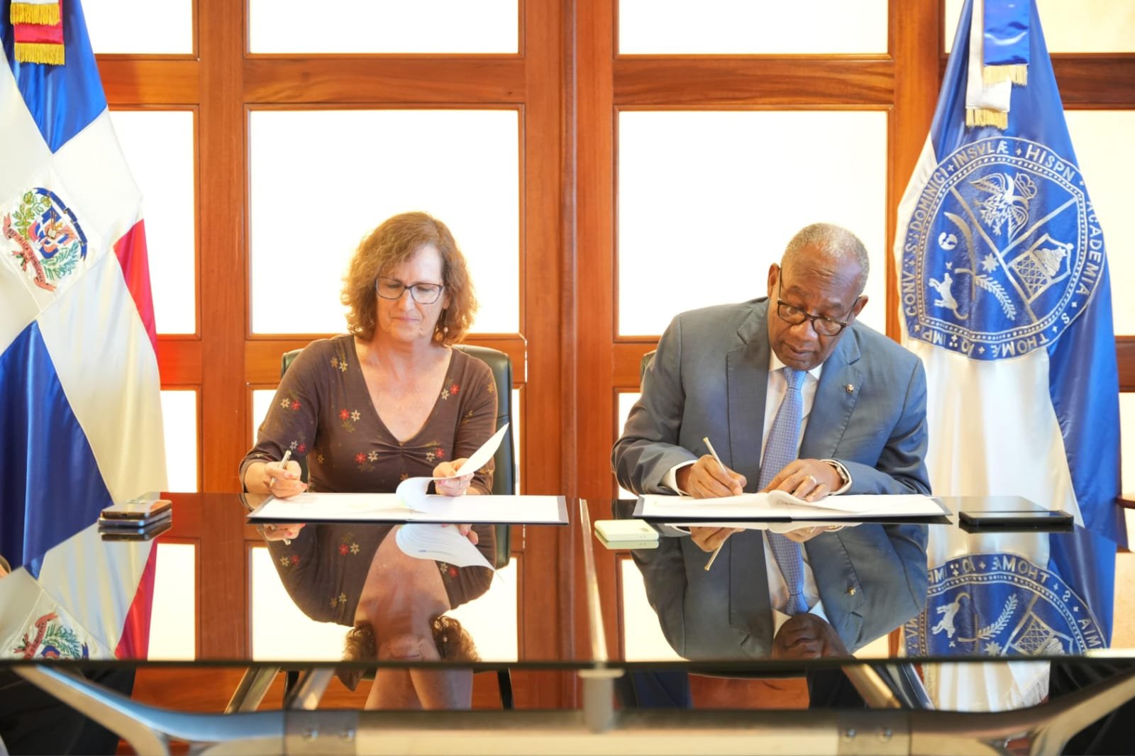 UASD y University of Massachusetts Amherst firman convenio de cooperación académica – El Nuevo Diario (República Dominicana)