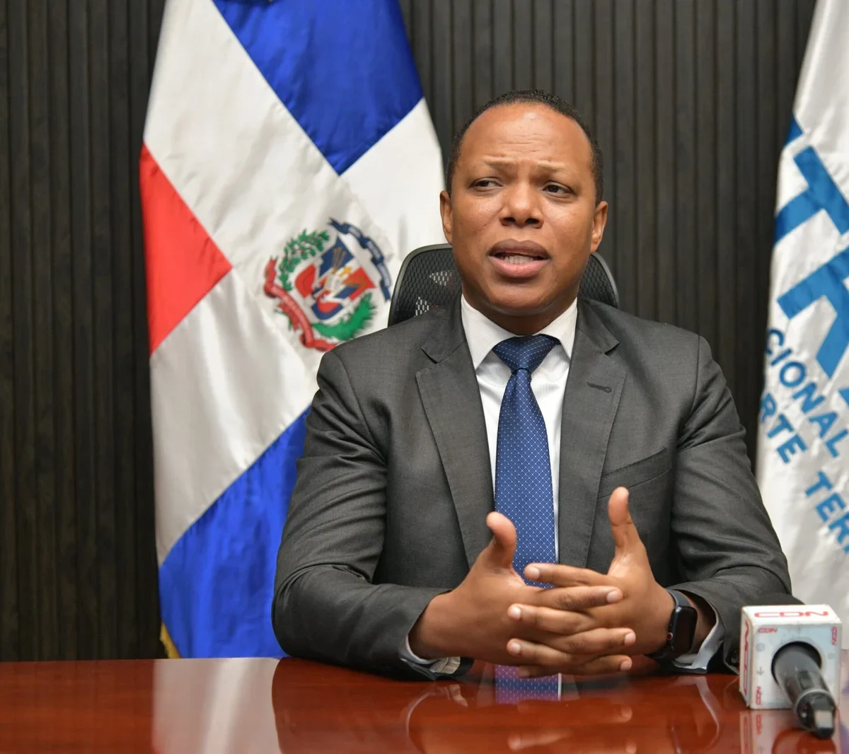 Morrison aclara compra de casa en EE.UU.; habría sido usada como chantaje para que firmara adenda